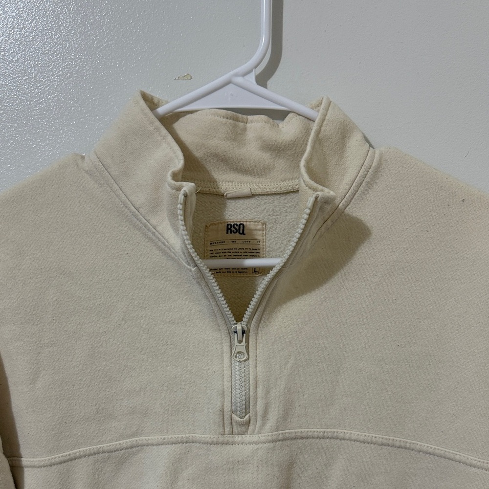 RSQ Women's Off-White Zip-Up top